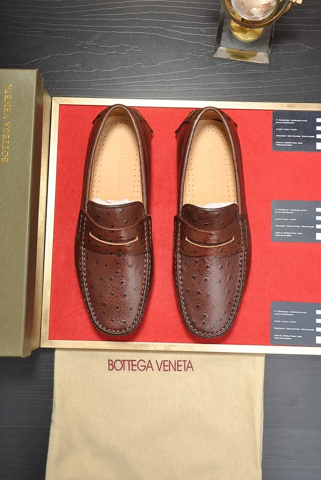Bottega Veneta Mocassim Marrom Bege Couro de Avestruz com Tira Penny 5