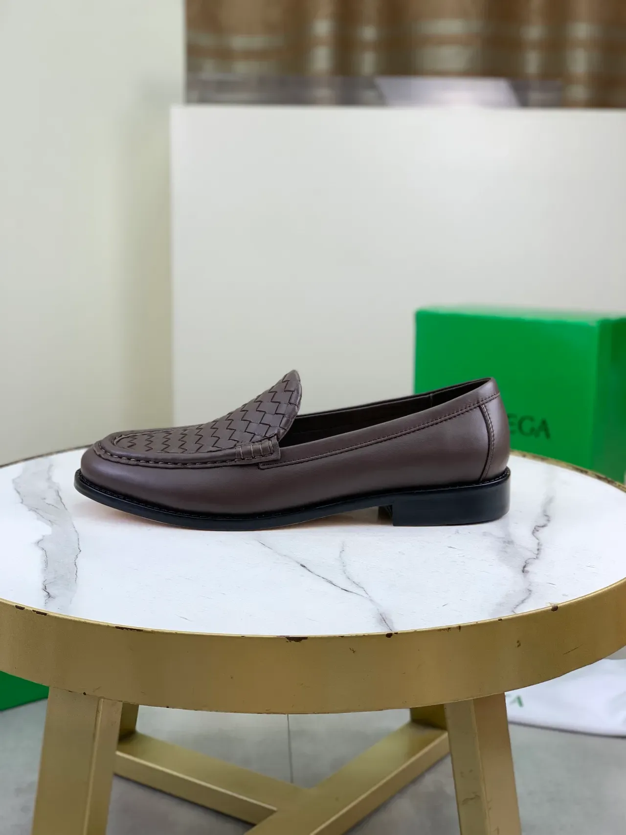 Bottega Veneta بني أسود جلد منسوج فامب slip-on موكاسين 5