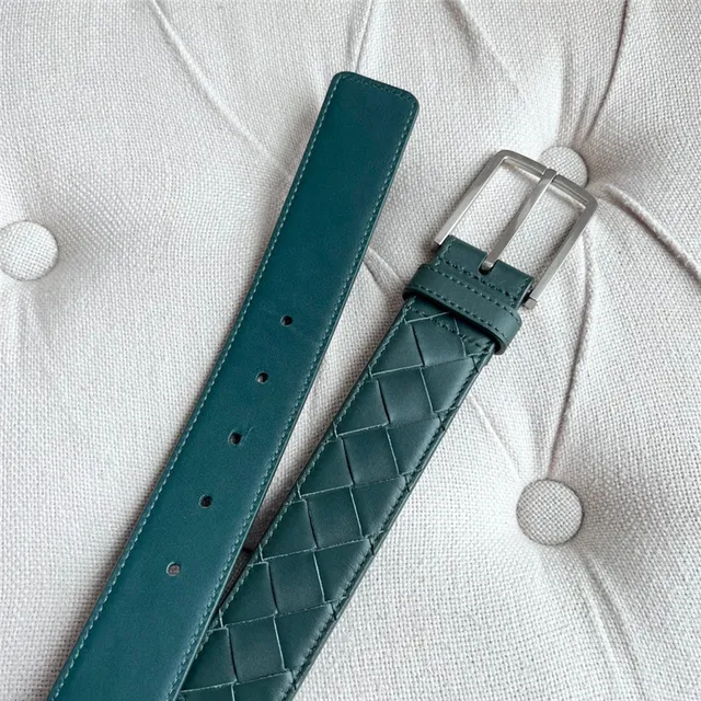 Bottega Veneta Cassette Intrecciato حزام جلد وردي 5