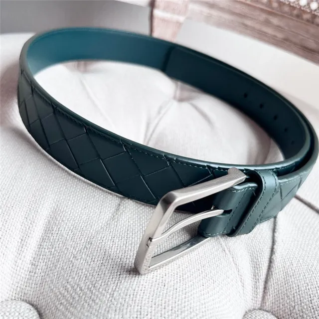 Bottega Veneta Cassette Intrecciato حزام جلد وردي 6