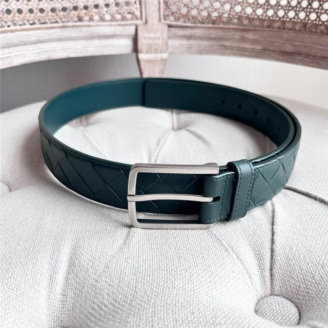 Bottega Veneta Cassette Intrecciato حزام جلد وردي 7