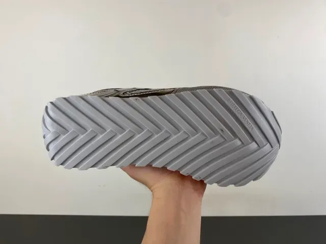 Bottega Veneta Cassette Sneakers Lifestyle Métallique Argenté Maille 8