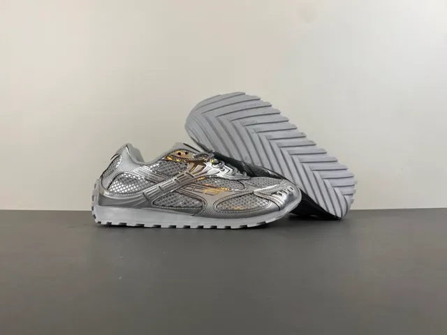 Bottega Veneta Cassette Sneakers Lifestyle Métallique Argenté Maille 11