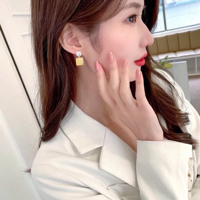Bottega Veneta Boucles d'oreilles à double pierre en or vert taille carrée 4