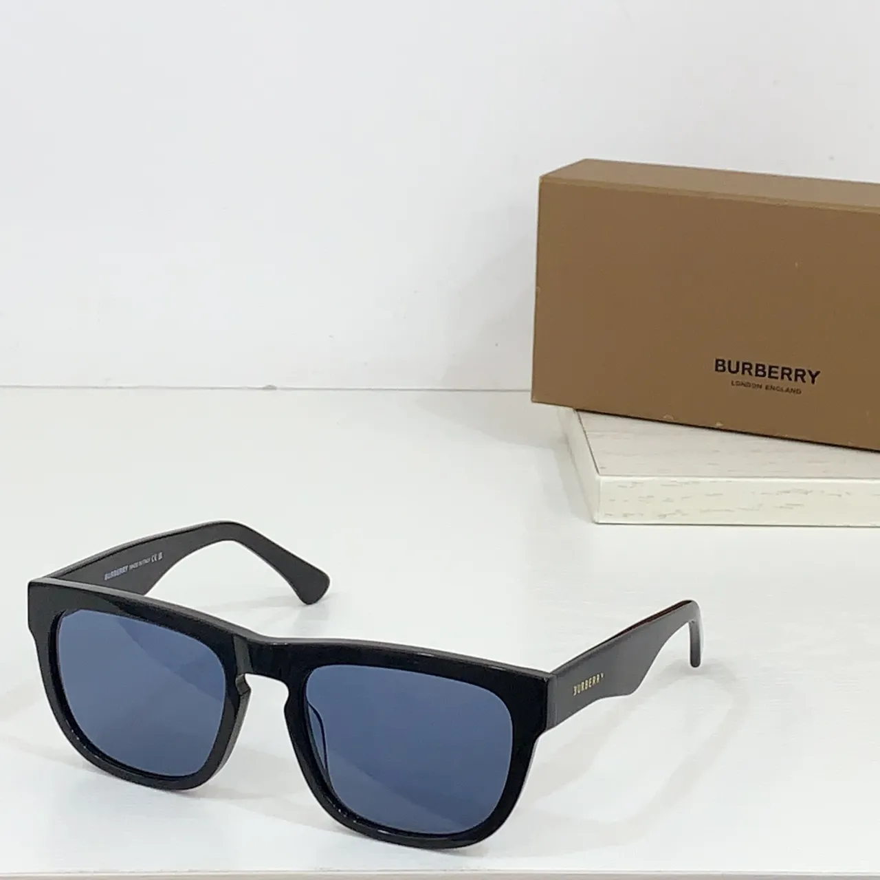 Burberry BE 4431U Black Square Sunglasses 7