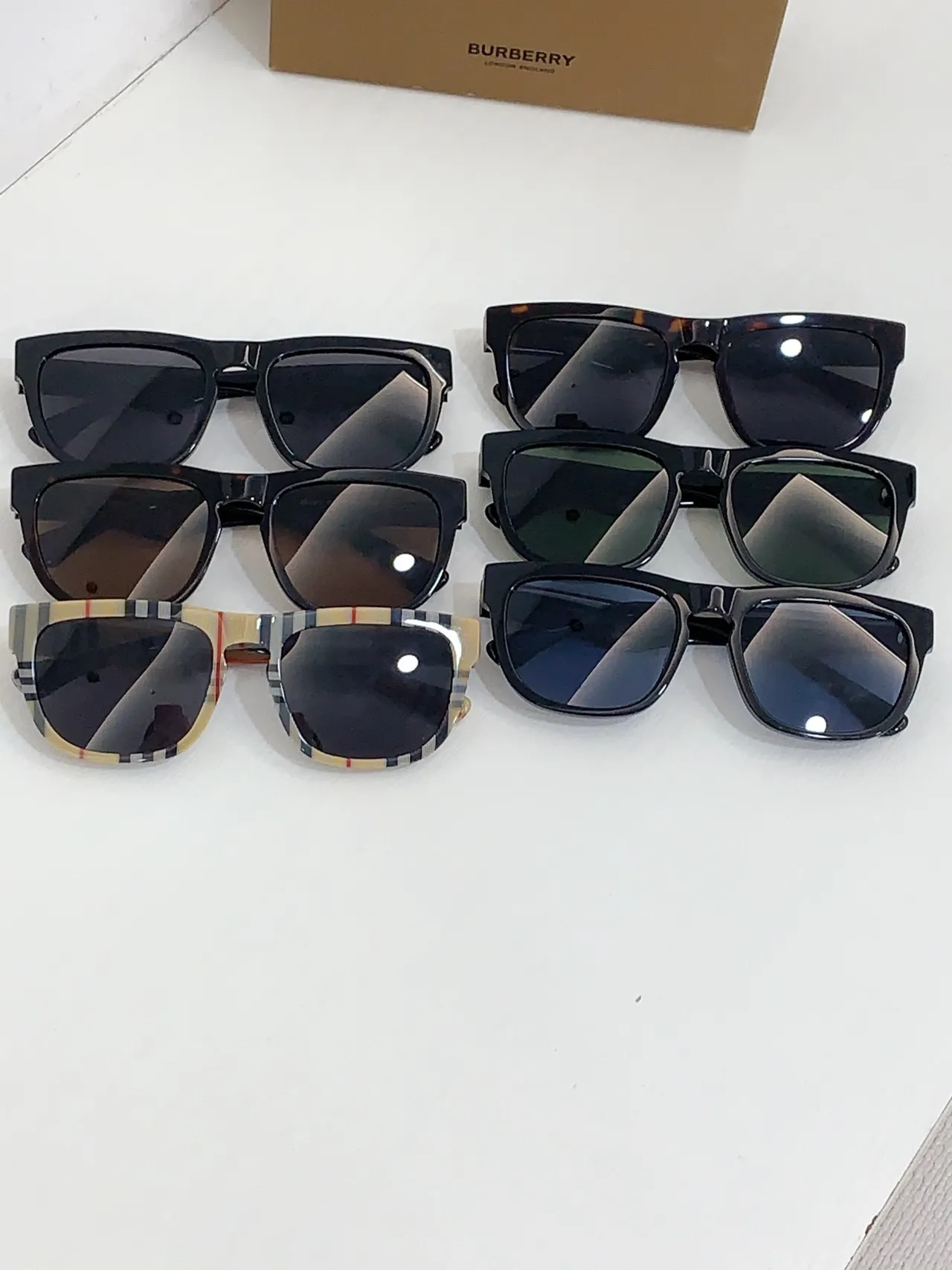Burberry BE 4431U Black Square Sunglasses 8