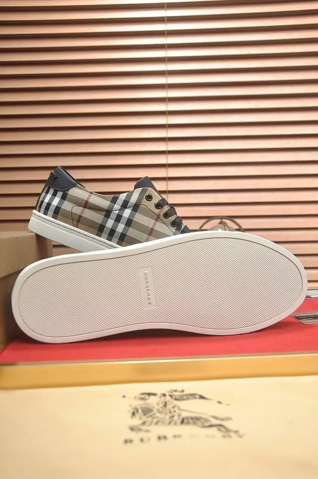 Burberry Check Panel Low-Top Lifestyle Sneakers 2