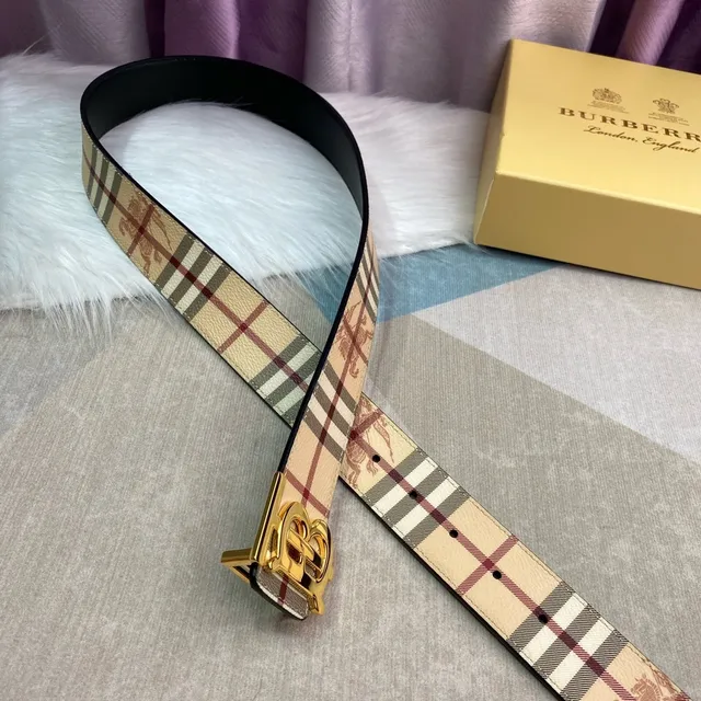 Burberry Knight Ceinture en cuir Beige doré TB Monogram Buckle imprimé classique à carreaux 4