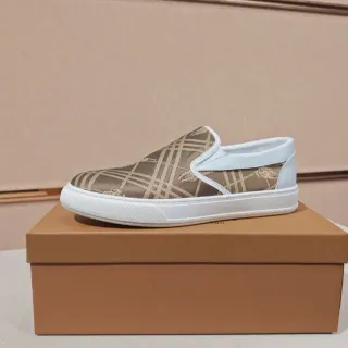 Burberry Knight Beige White Slip-On Check-Patterned Fabric Upper Lifestyle Sneakers