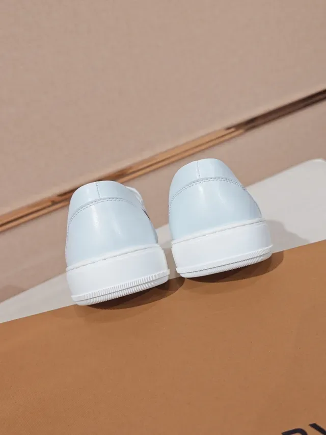 Burberry Knight Beige/White Slip-On Sneakers Lifestyle en tissu à carreaux 3