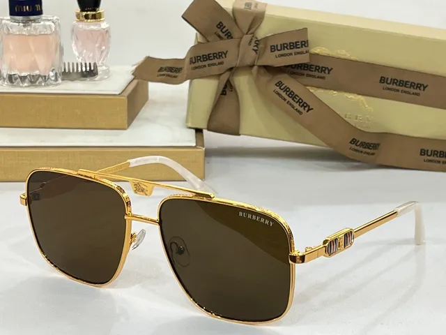 Burberry Knight Gold-Tone Gradient Sunglasses 8