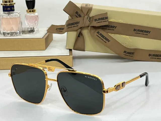Burberry Knight Gold-Tone Gradient Sunglasses 9