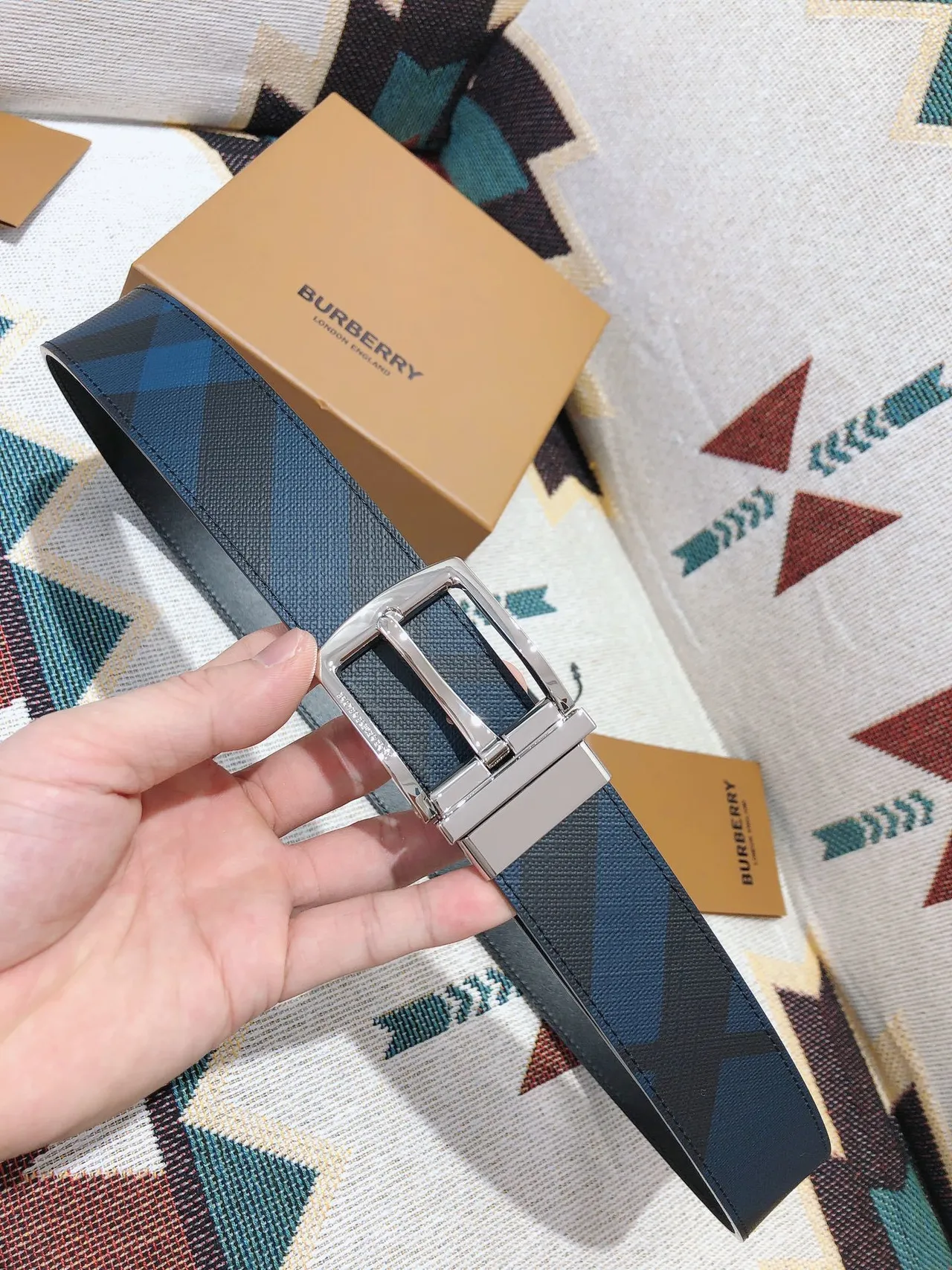 Burberry Knight Reversible Check Leather Belt 8