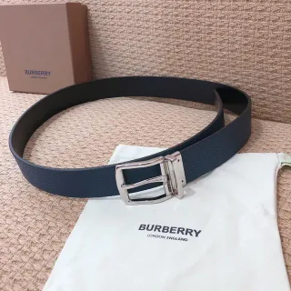 Burberry Knight রিভার্সিবল নেভি লেদার বেল্ট
