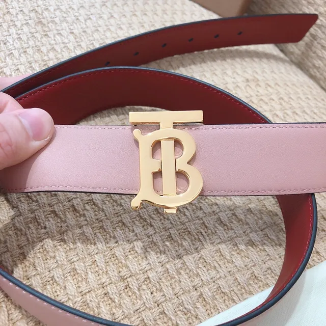 Burberry Knight reversível rosa e vermelho cinto de couro 3