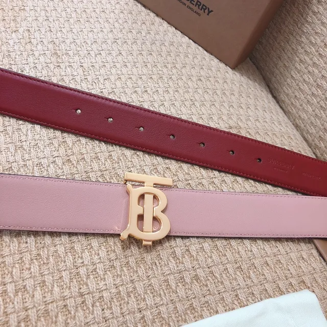 Burberry Knight reversível rosa e vermelho cinto de couro 7