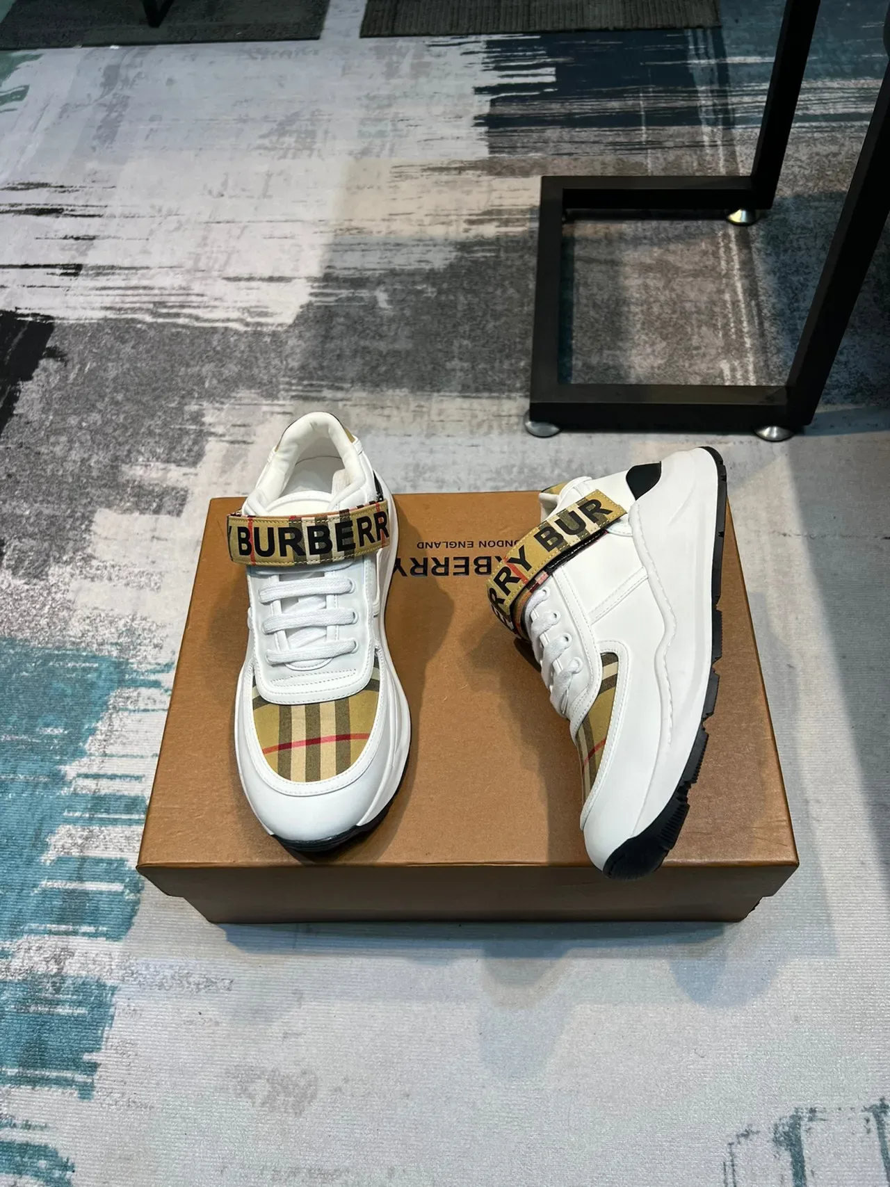 Burberry Chevalier Blanc et House Check Lifestyle Sneakers 4