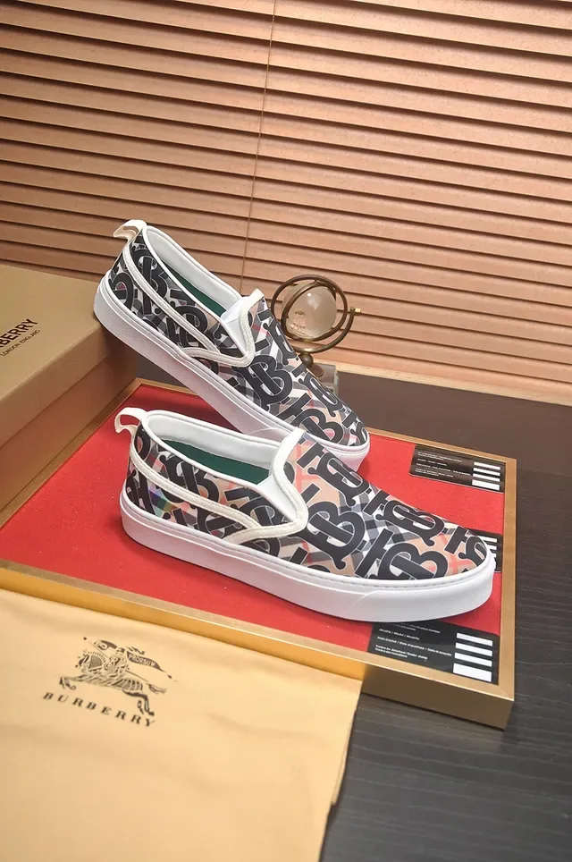 Burberry Blanc Multicolor Slip-On Monogram imprimé Lifestyle Sneakers 3