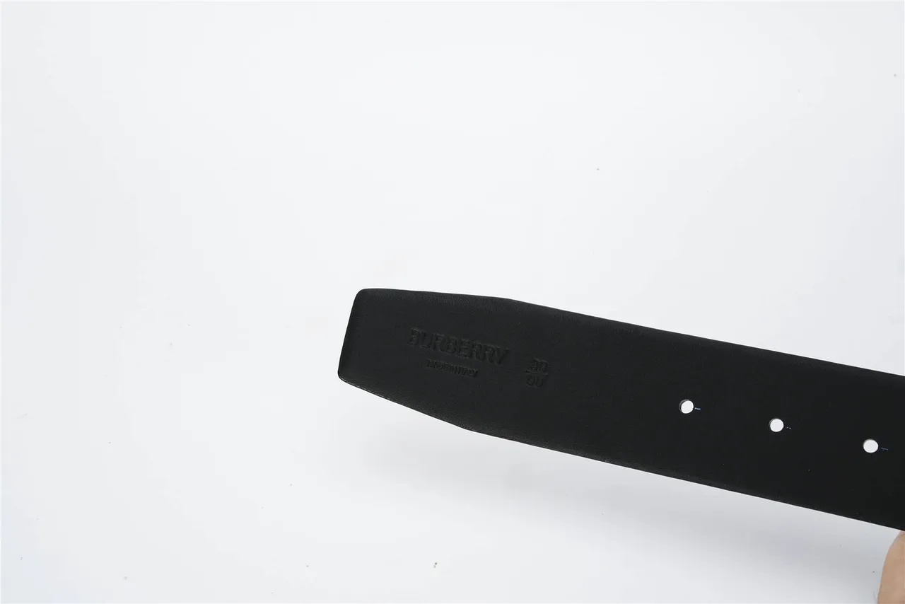 Burberry TB Belt Navy Blue Reversible Pebbled Leather Belt 7
