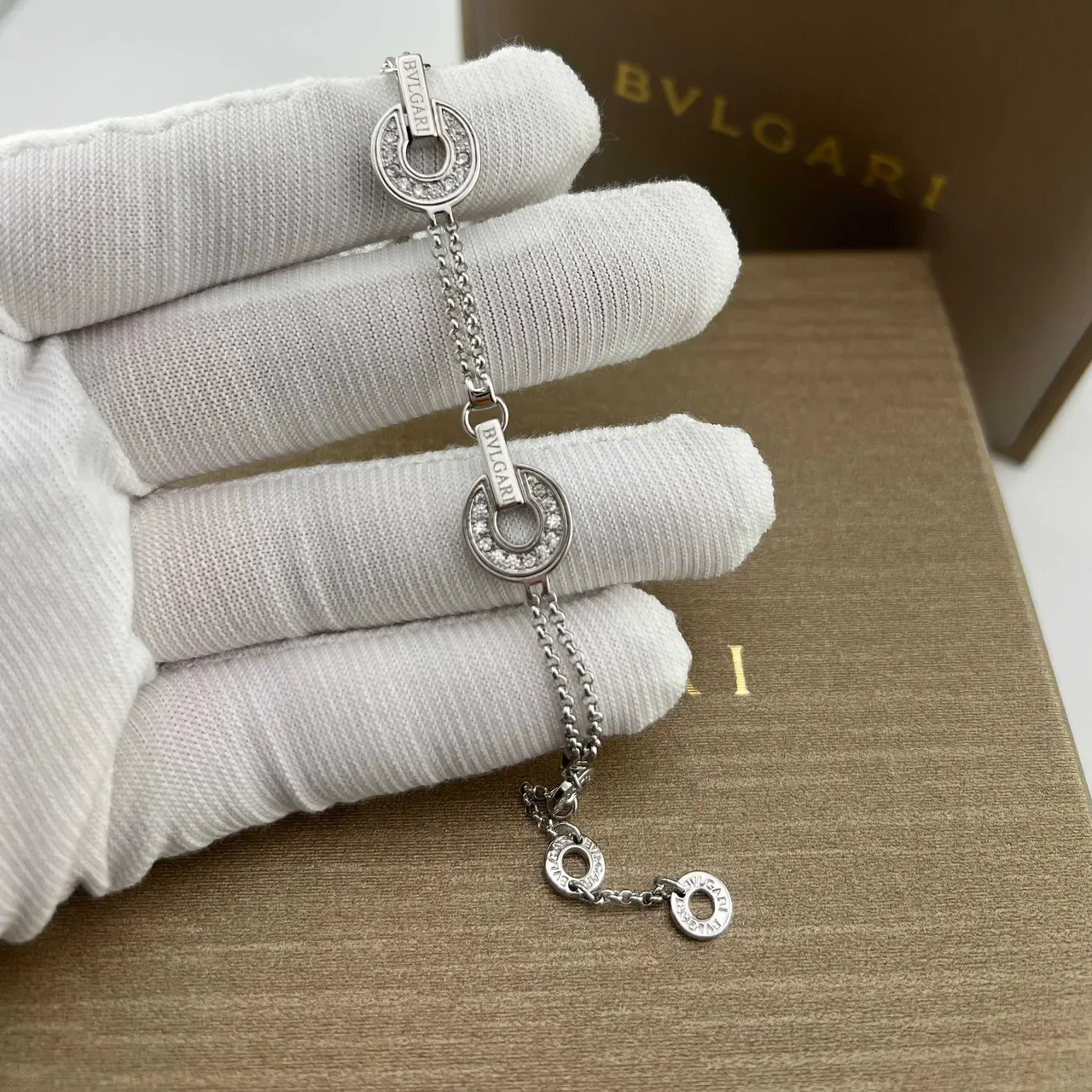 Bvlgari B.zero1 पेव-डायमंड ओपन-सर्कल चेन ब्रेसलेट 3