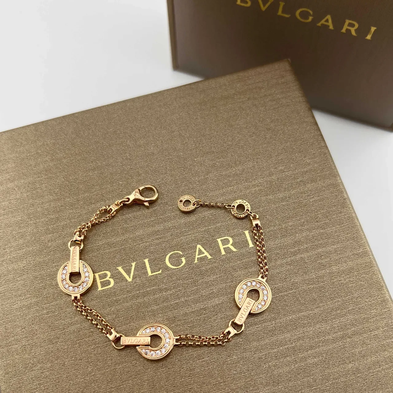 Bvlgari B.zero1 पेव-डायमंड ओपन-सर्कल चेन ब्रेसलेट 7