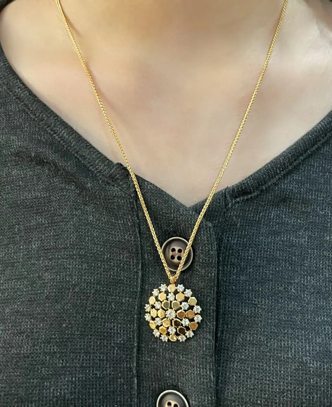 Bvlgari B.zero1 Rock Hexagonal Pavé Gold-Tone Crystal Necklace 8