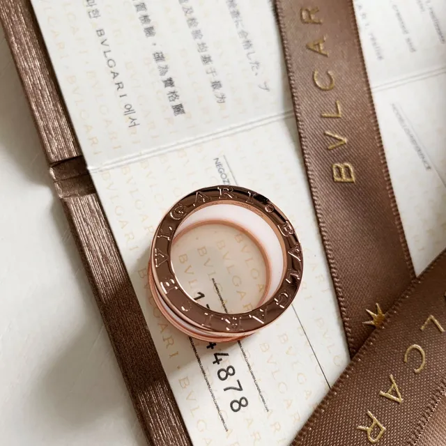 Bvlgari B.zero1 White Ceramic and Rose Gold Ring 4