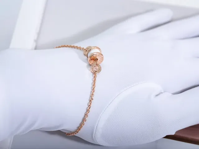 Bvlgari B.zero1 Pulseira de Corrente Cerâmica Branca e Dourado Rosado 3
