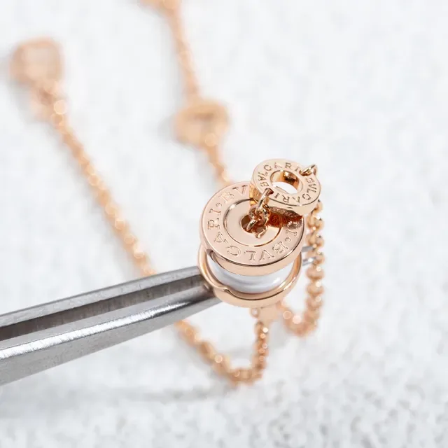 Bvlgari B.zero1 Pulseira de Corrente Cerâmica Branca e Dourado Rosado 4