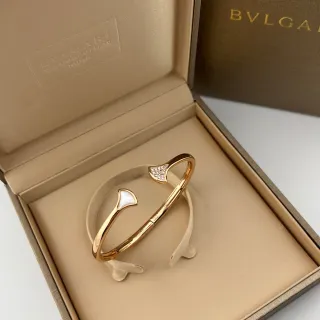 Bvlgari Divas’ Dream গোলাপি সোনা মাতামুক্তা এবং প্যাভে ডায়মন্ড ব্রেসলেট