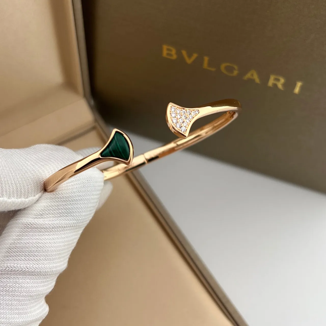 Bvlgari Divas’ Dream ذهب وردي لؤلؤ أم و بانيه الماس سوار 6