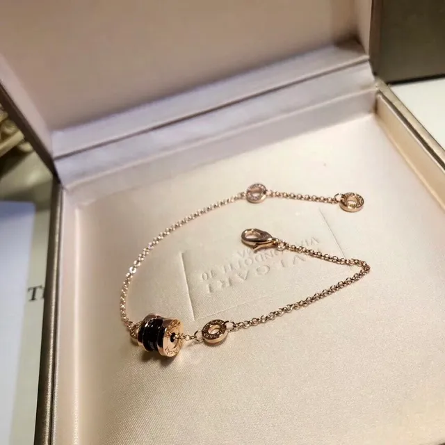 Bvlgari Collier Or Noir Multi-Chain Multicouche Cylindrique Perle Motif 2
