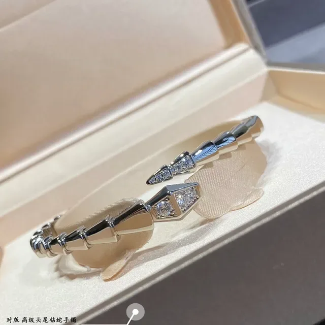 Bvlgari Serpenti Bracelet Or Argent Articulé Serpentin Motif Géométrique d'Écaille 4