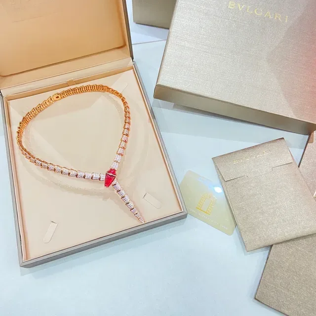 Bvlgari Serpenti Pavé-Set Gemstone Head Necklace 5