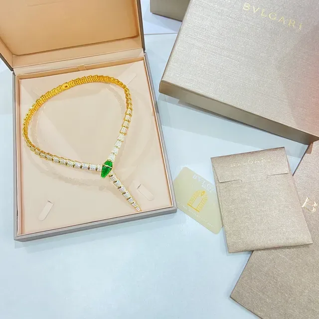 Bvlgari Serpenti Pavé-Set Gemstone Head Necklace 6