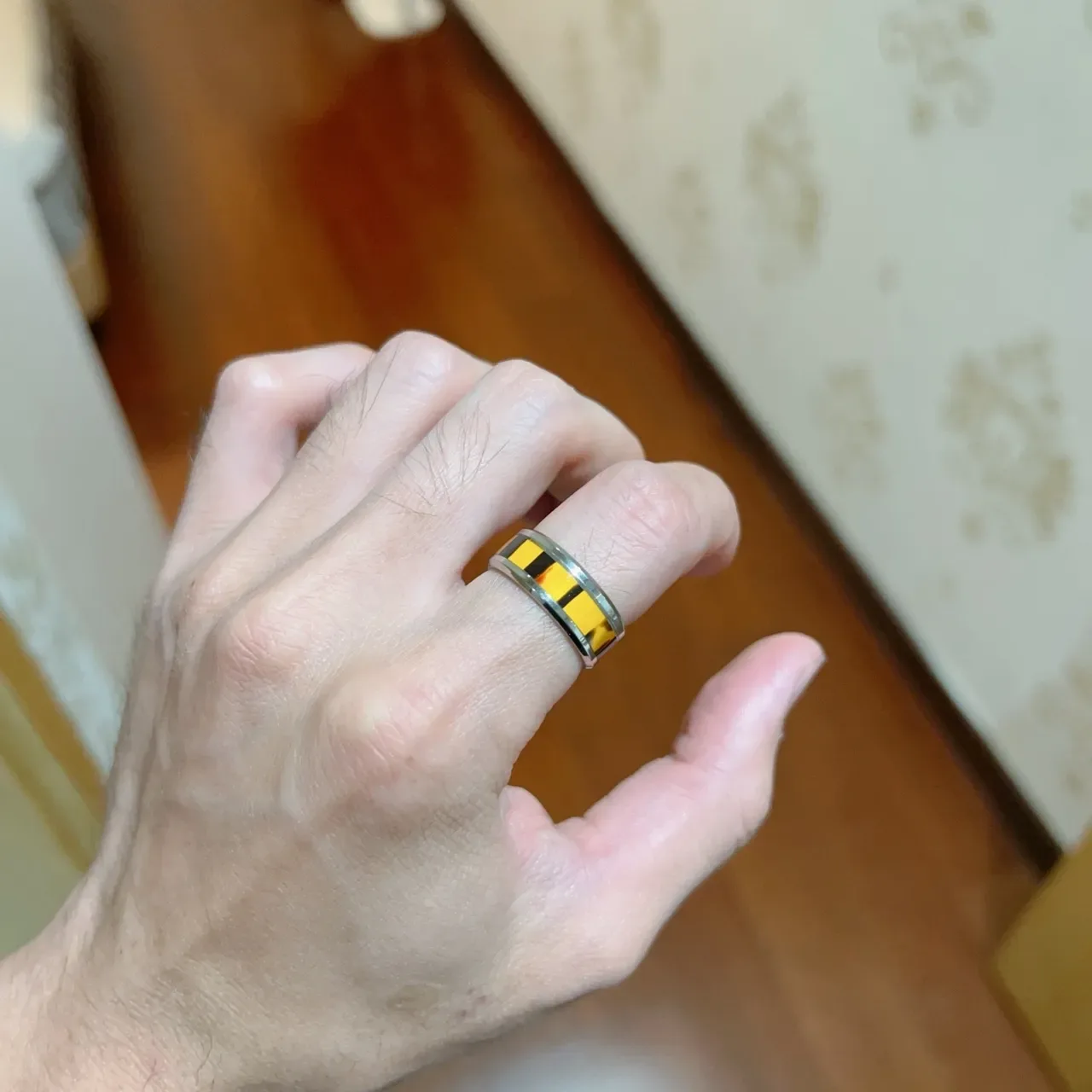 Bvlgari Bague en métal de deux tons argent et or avec bande large 5