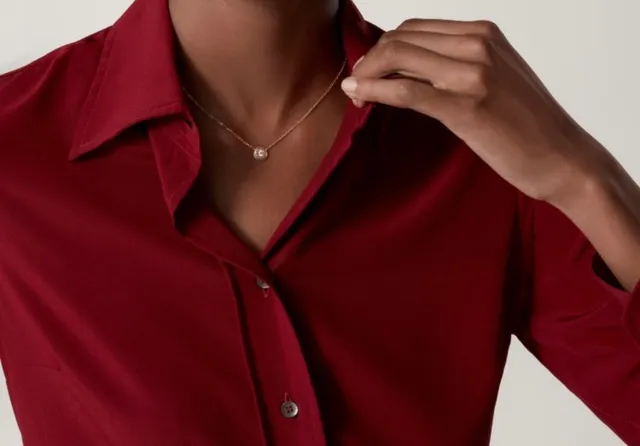 سلسلة القلادة Cartier الذهبية الدوامية والوحيدة 9