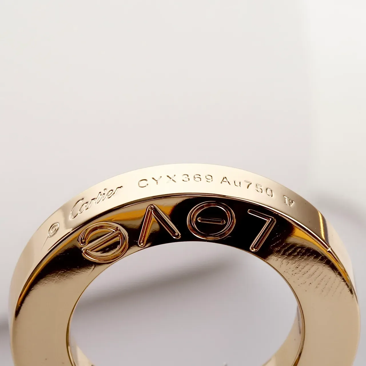 Cartier Juste un Clou Circular Pavé collier 4