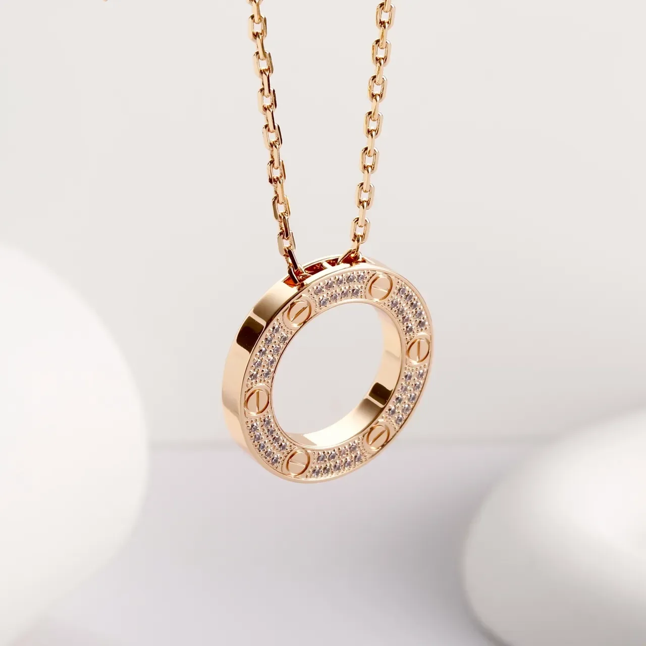 Cartier Juste un Clou Circular Pavé collier 9