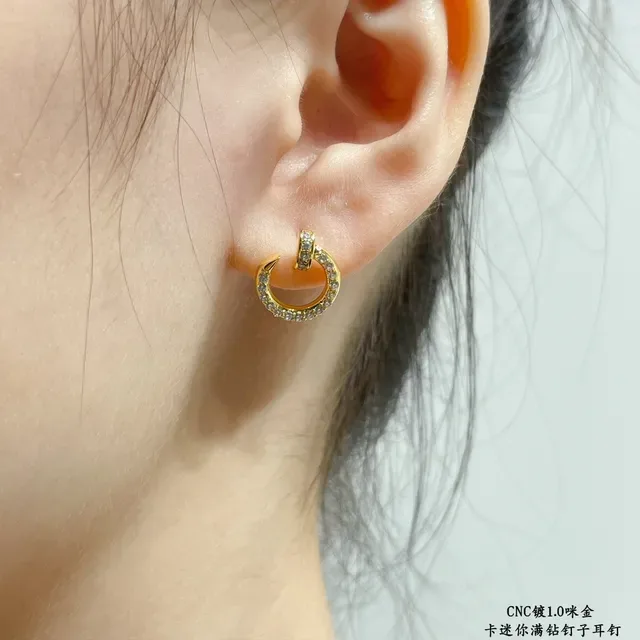 Cartier Juste un Clou Pavé Boucles d'oreilles en hoop ouvertes 9