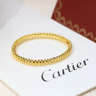 Cartier Juste un Clou brazalete de oro con clavos