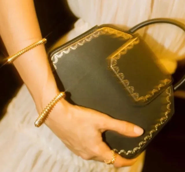 Cartier Juste un Clou manchette en or cloutée 3