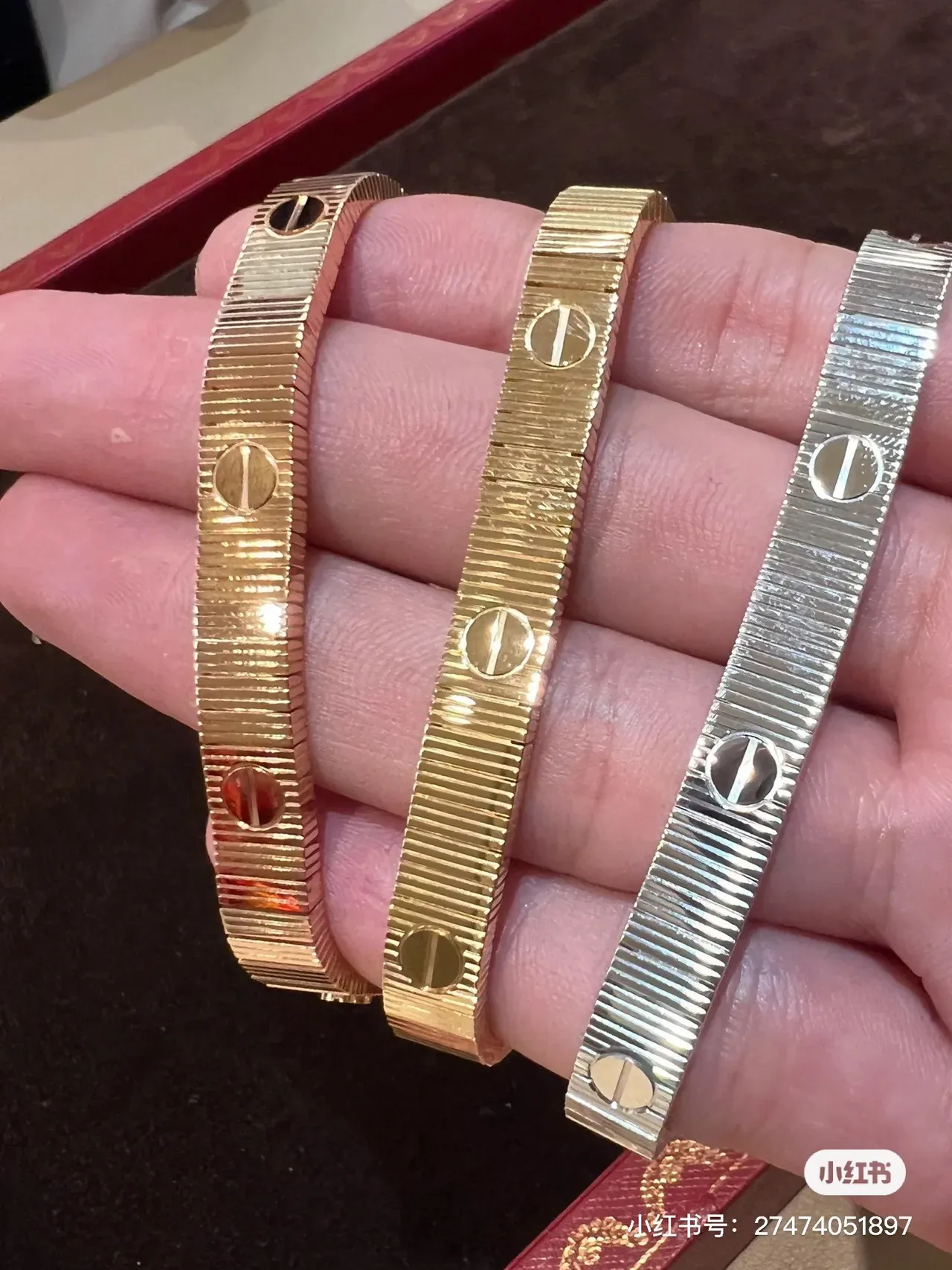 Bracelet Cartier Love Or Rose Motif de Vis à Rayures 5