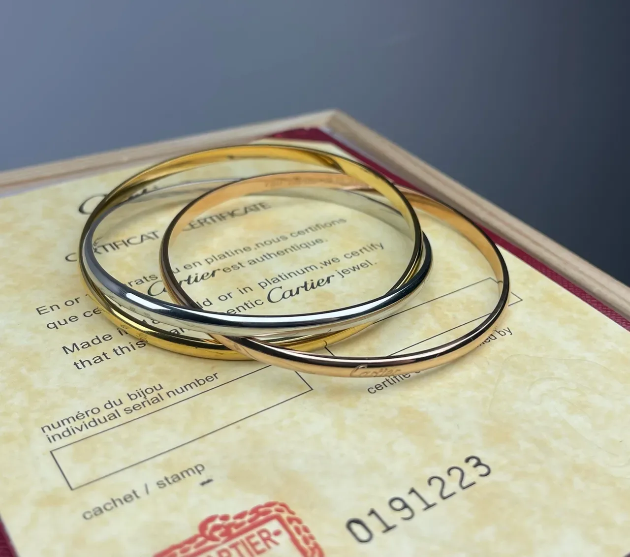 Cartier Trinity Triple-Band Interlocking Polished Multi-Gold Bracelet 4