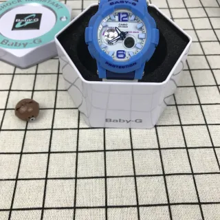 Casio Baby-G أزرق فاتح ريزين تناظرية-رقمية ساعة رياضية