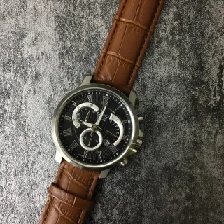 Casio Beside Chronograph esfera negra correa de cuero marrón reloj de cuarzo