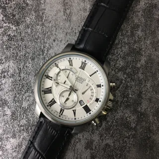 Casio Beside Cronógrafo Dial Blanco Correa de Cuero Negro Reloj de Cuarzo