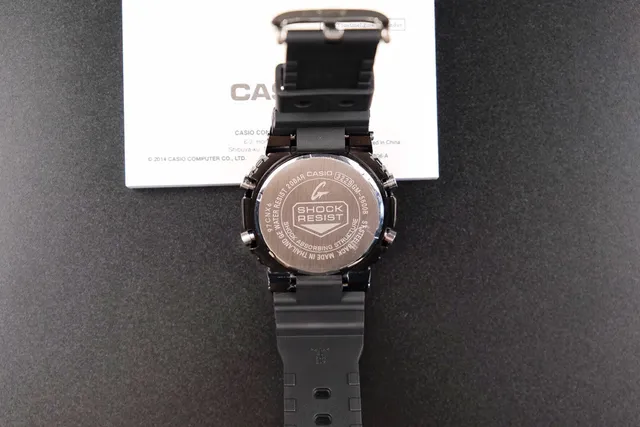 Casio G-Shock DW-5600 أسود ريزين ساعة رقمية رياضية 4