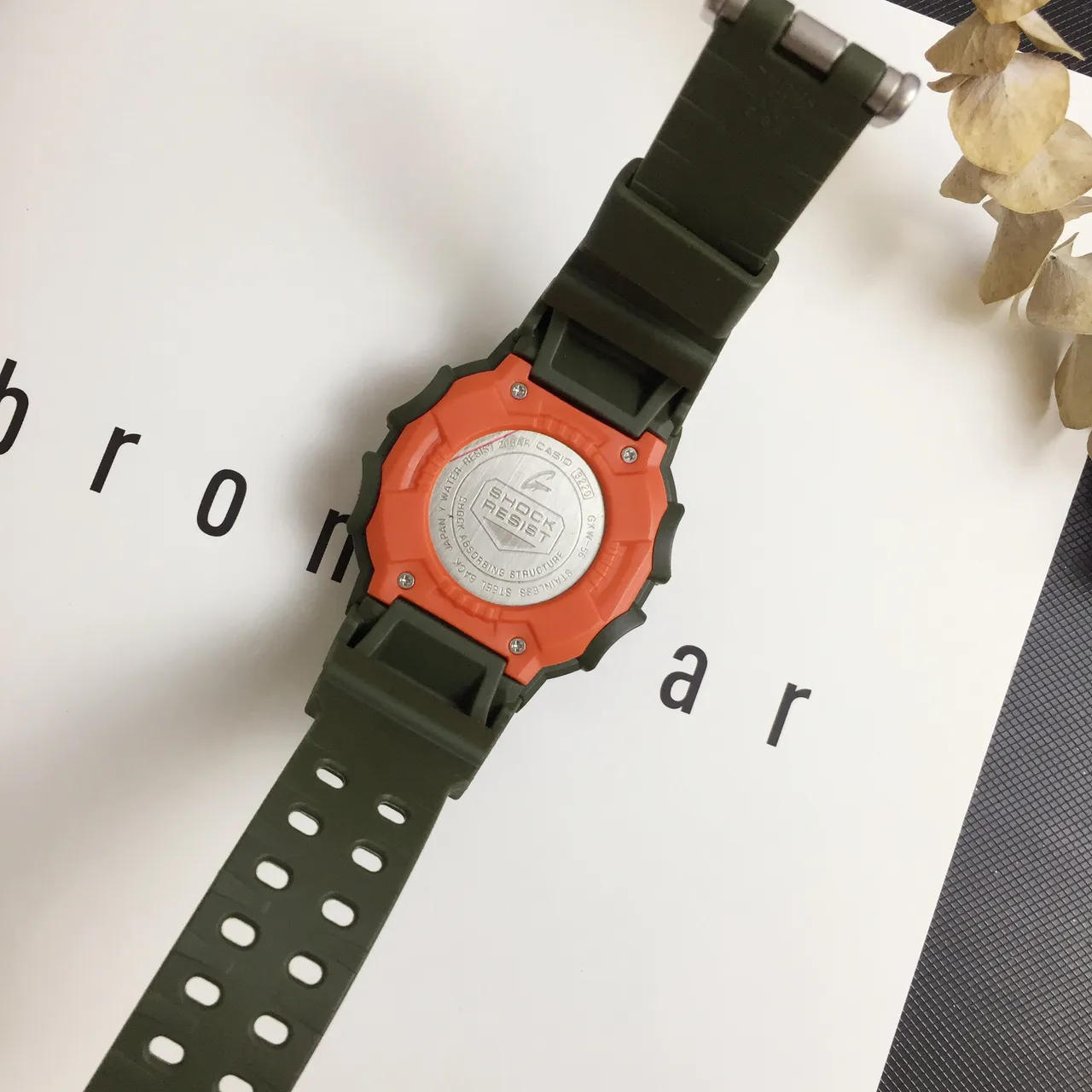 Casio G-Shock DW-5600 Vert Olive Montre Sportive 2