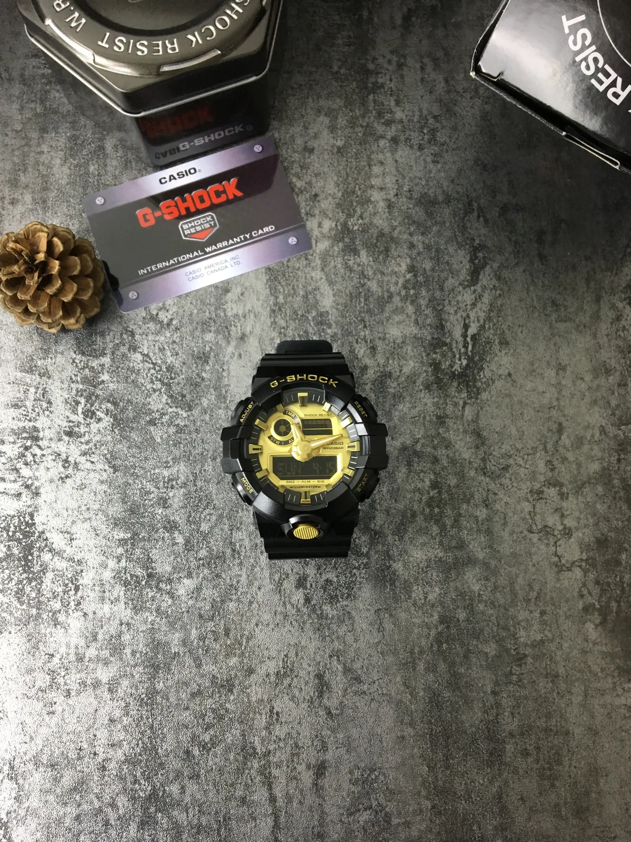 Casio G-Shock GA-100 أسود وذهبي ساعة رياضية 2